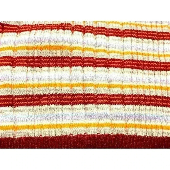 Levi’s Women’s 1/2 Sweater Cropped Top Size XL NWT Rust Orange - Picture 3 of 7